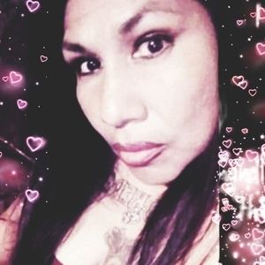 Meet your Posher, Dina